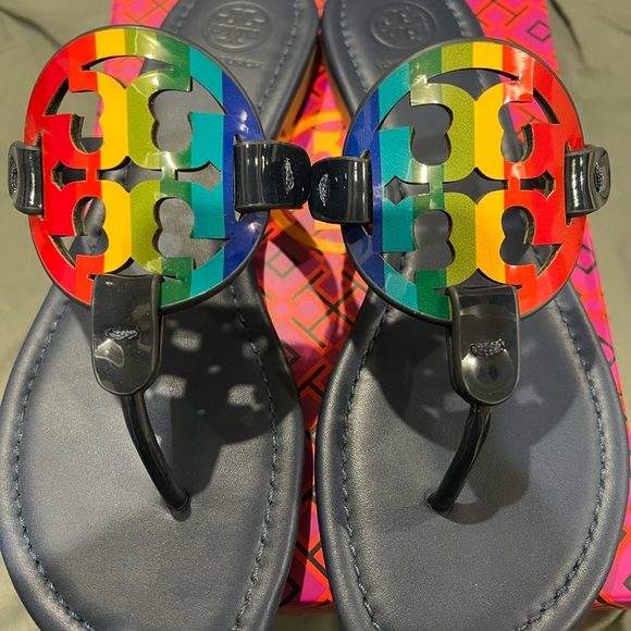 Tory Burch Miller Patent Leather sandal. Bright Rainbow/Royal Navy. Size US 7. - Picture 2 of 7